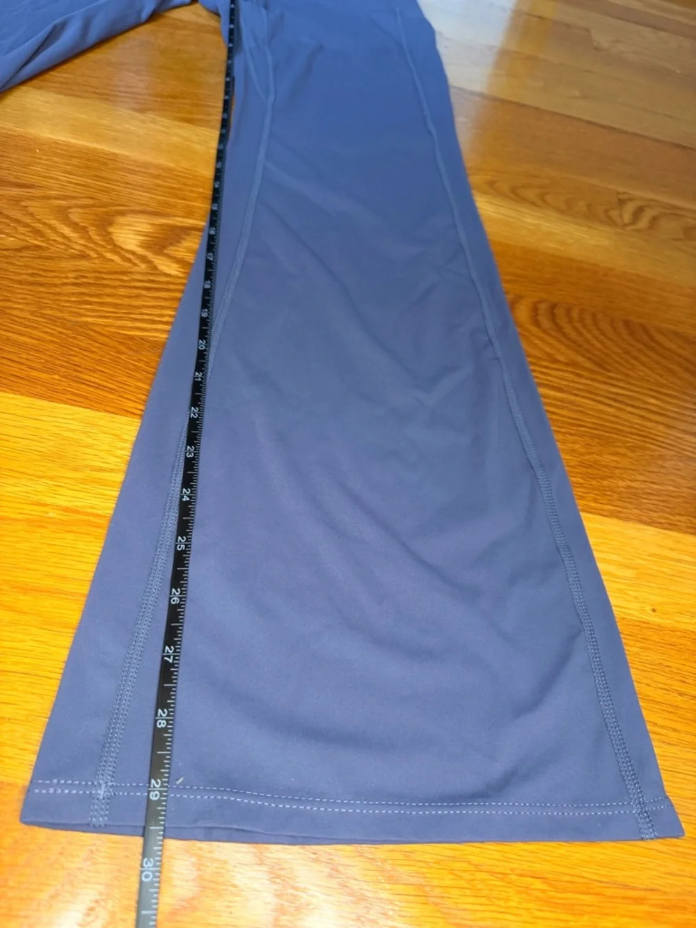 Halara UltraSculpt Bootcut Leggings L Scrunch Butt High Waisted NWT - Picture 9 of 13